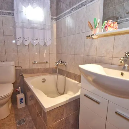 Traditional House With Amazing View Appartamento Chlomos